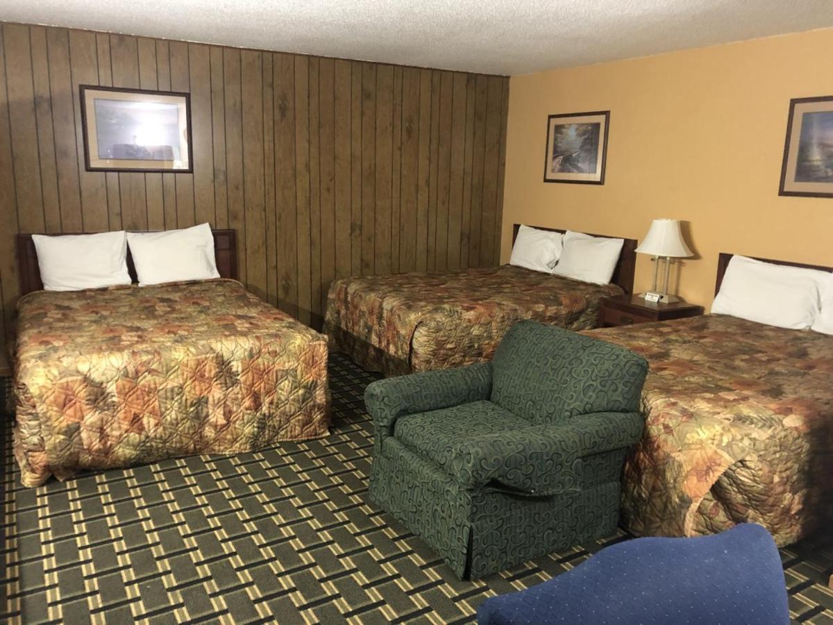 Big 12 Motel Broken Bow Ngoại thất bức ảnh