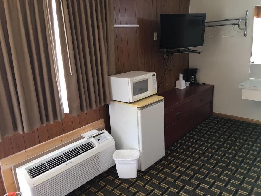 Big 12 Motel Broken Bow Ngoại thất bức ảnh